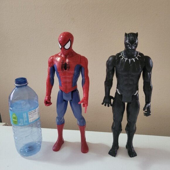 Marvel Spiderman and Black Panther 12in Action Figures - Picture 2 of 6